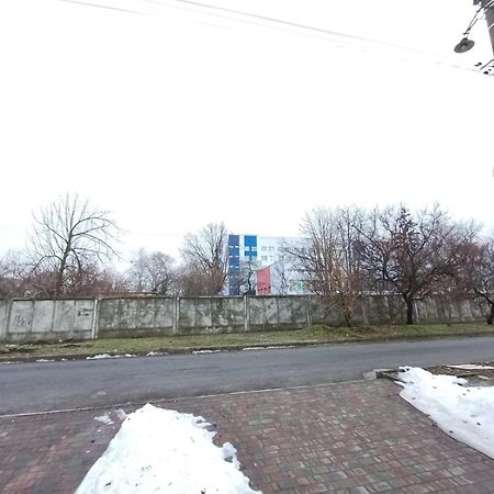 Дом С Удобствами, Возле 3 Городской Больницы Cserkaszi Kültér fotó